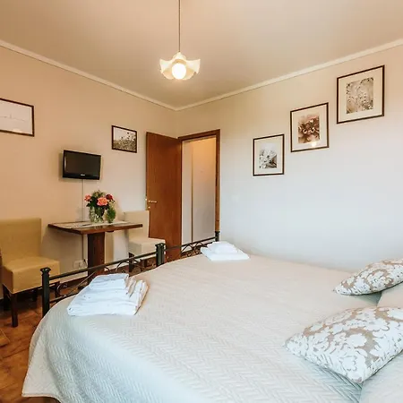 Di Sotto Alloggio per agriturismo Castelnuovo Berardenga
